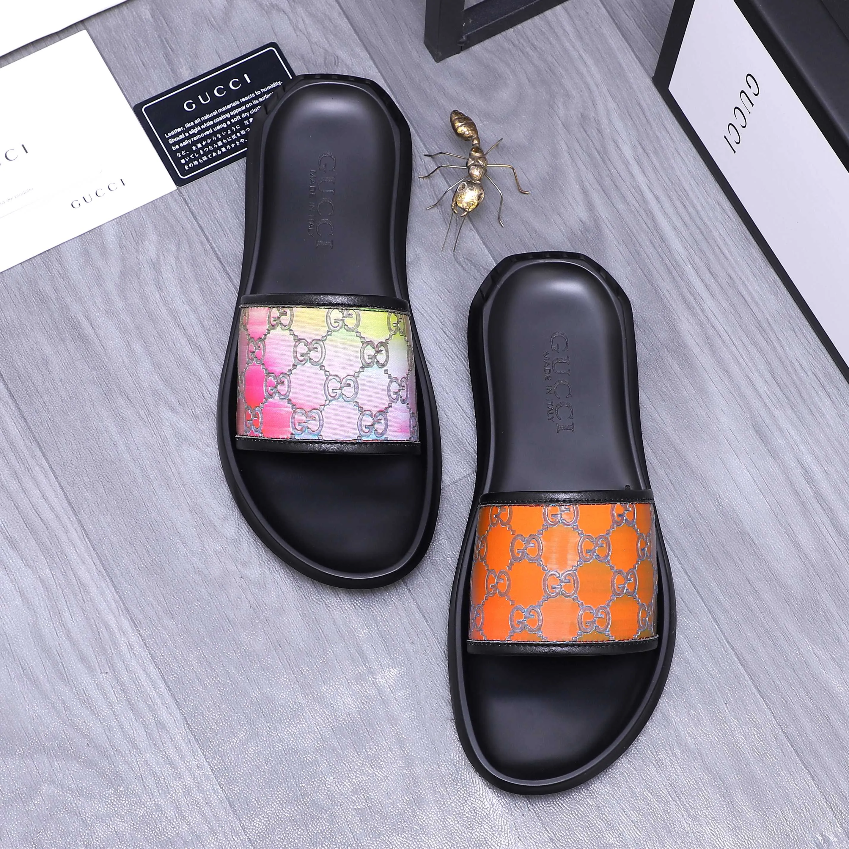 Men's shoes 💰280 Product trademark: GUCCI "Gucci" slippers Regular size: 38-44 (45.46 custom-made, non-returnable) Product materials: Selected embossed cowhide upper, instep imitation leather lining, original outsole